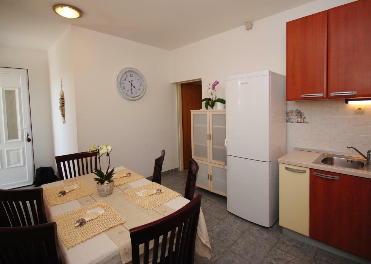 Apartment Raquil Spalato Esterno foto